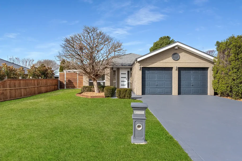 11 James Street, Moss Vale, NSW 2577