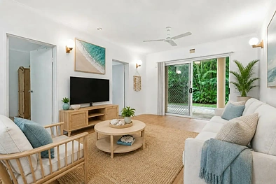 Address Withheld, Yorkeys Knob, QLD 4878, 4 habitaciones, 1 baños, Unit