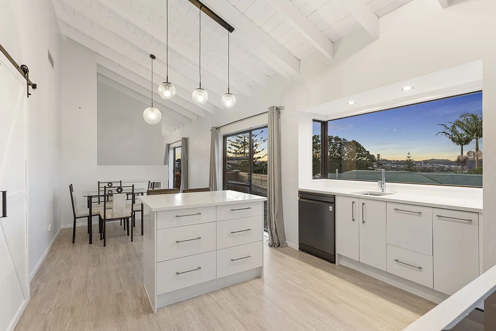Red Beach 3房  Coastal Comfort With Dual Living Appeal