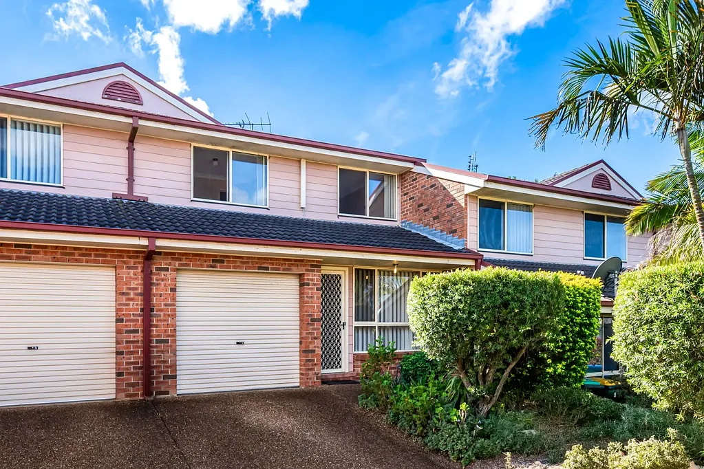 Charlestown 3房  Low Maintenance Living in Great Location