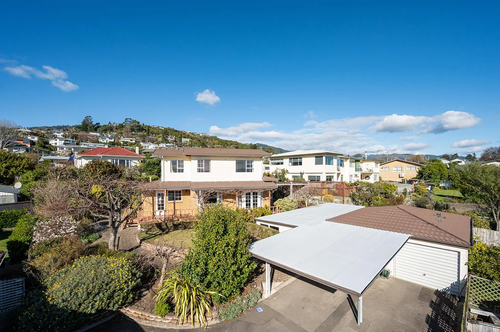 Stoke 3 Bedroom Garaging, Cabin & Endless Potential