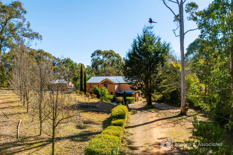 7 MALAKOFF RD, BEECHWORTH VIC 3747, 0 कमरे, 0 बाथरूम, House