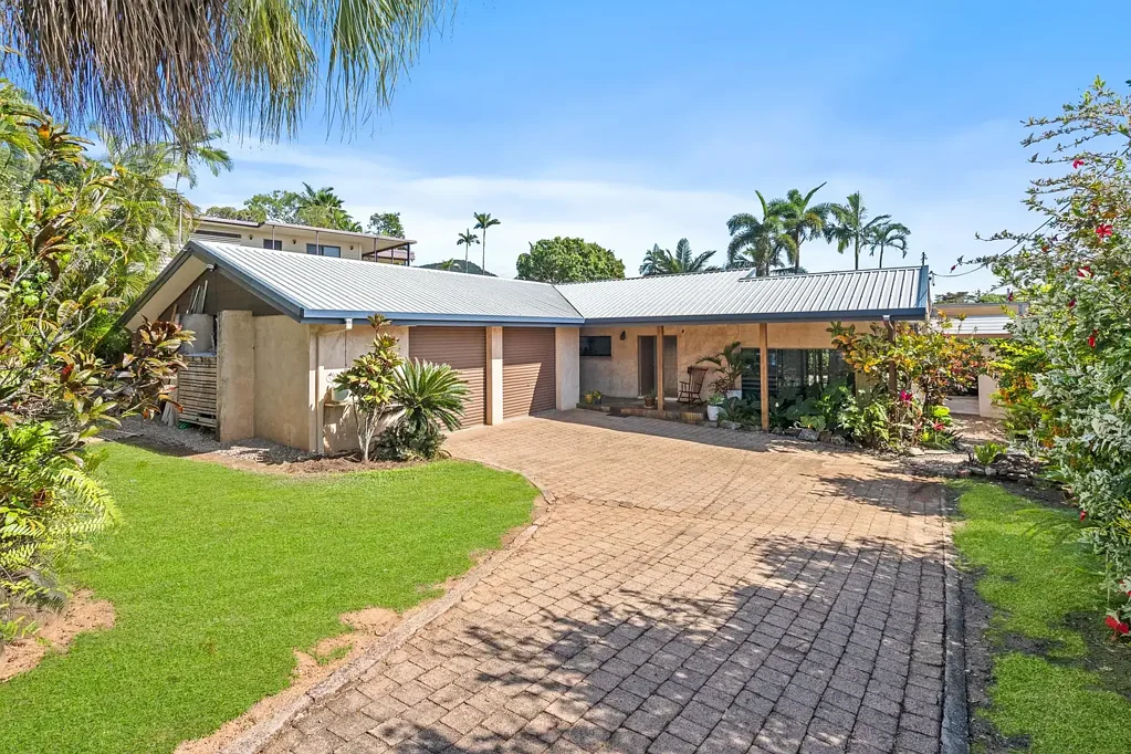 6 Bena Street, Smithfield, QLD 4878
