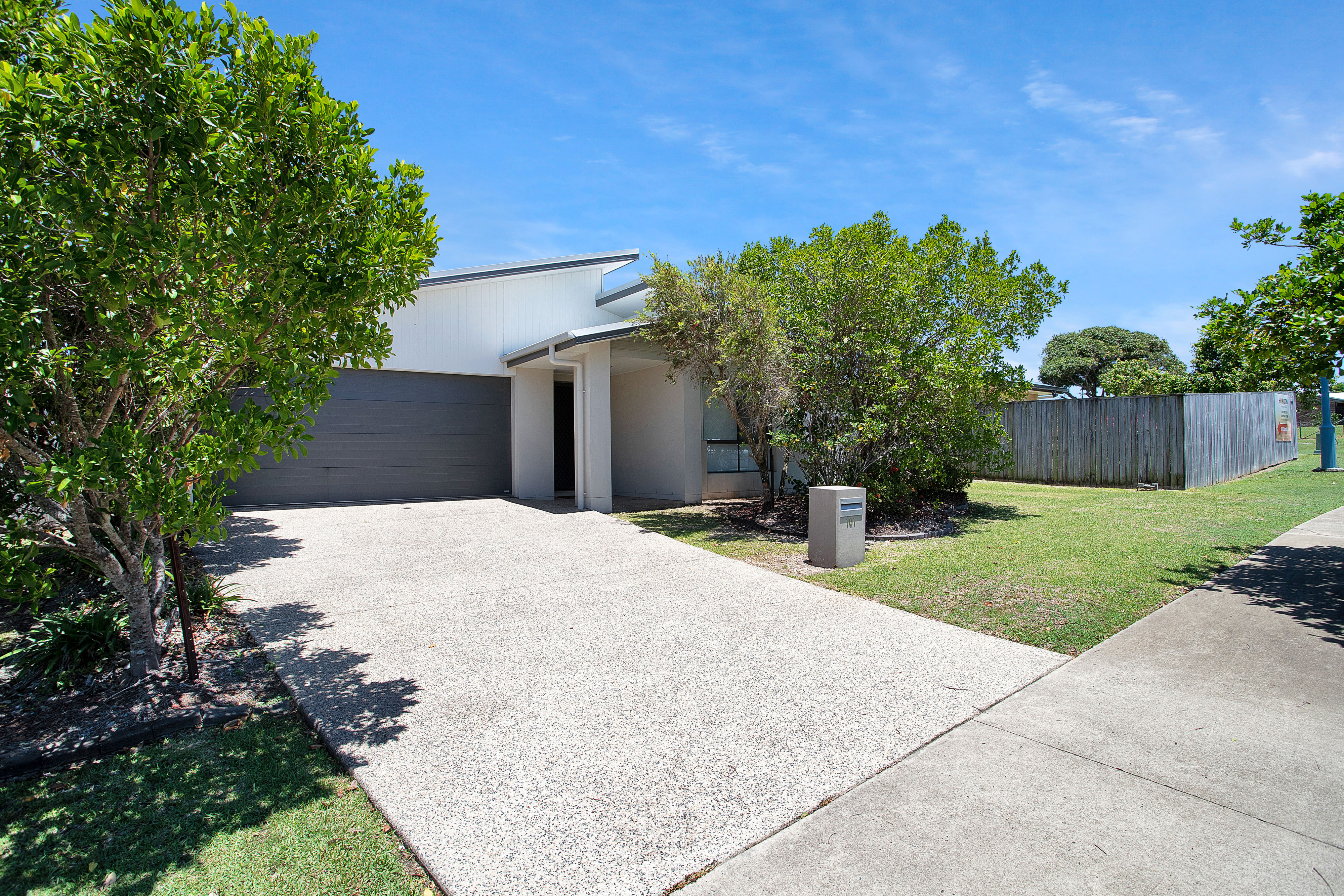 101 OLDMILL DR, BEACONSFIELD QLD 4740, 0房, 0浴, House