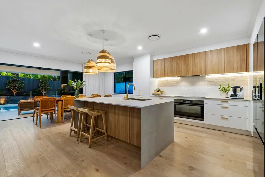 10 Maddens Crescent, Peregian Springs, QLD 4573
