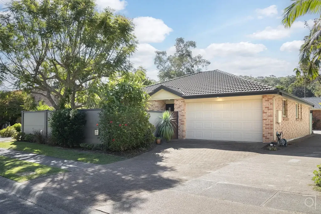 Corlette 3房  From Our Aspect, The Perfect Low-Maintenance Home In A Prime Location!
