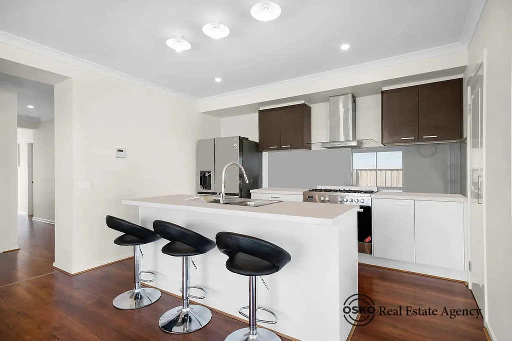 41 Holman Crescent, Bacchus Marsh, VIC 3340