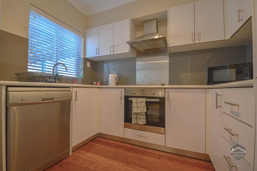 South Hedland 1房  MODERN, SPACIOUS APARTMENT IN SECURE,HIGH-YIELD COMPLEX
