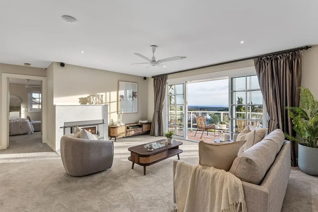 Mount Eliza 5房 Timeless Scandinavian Grandeur with Expansive Bay Views Timeless Scandinavian Grandeur with Expansive Bay Views