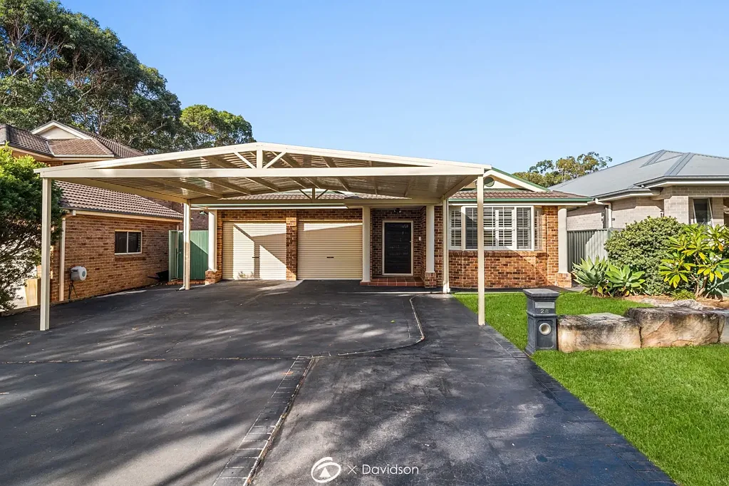 Spacious Family Home with Pool & Granny flat