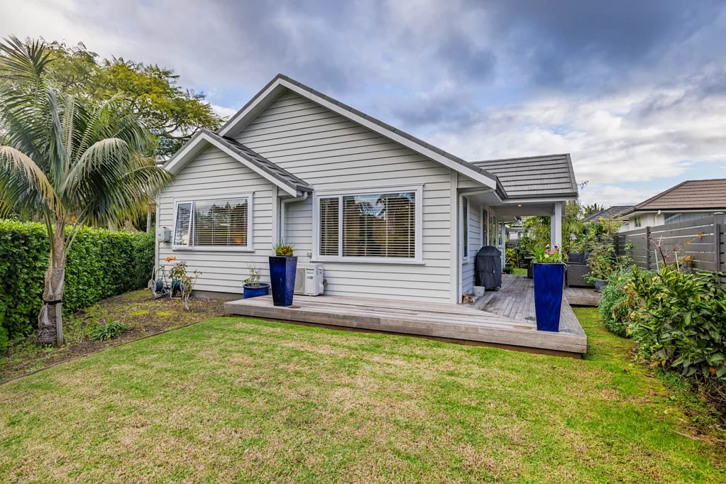 Kerikeri 2 Bedroom Smart, Secure, And So Inviting