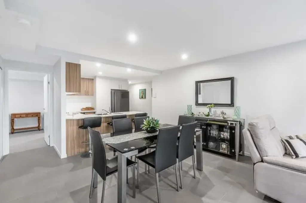 Wynnum 2બેડરૂમ Ready to move into! Dual Ensuites!