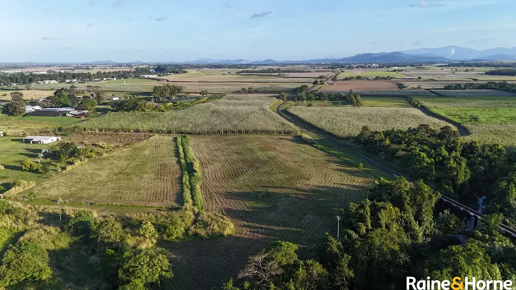 Mighell Almost 7 acres right on the edge of town