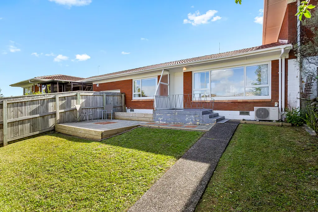 1B Evelyn Place, Hillcrest, North Shore City, Auckland