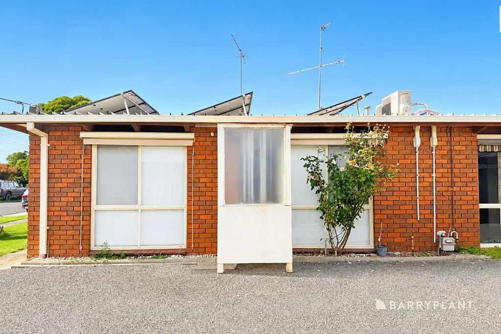 Convenient Living in a Central Location