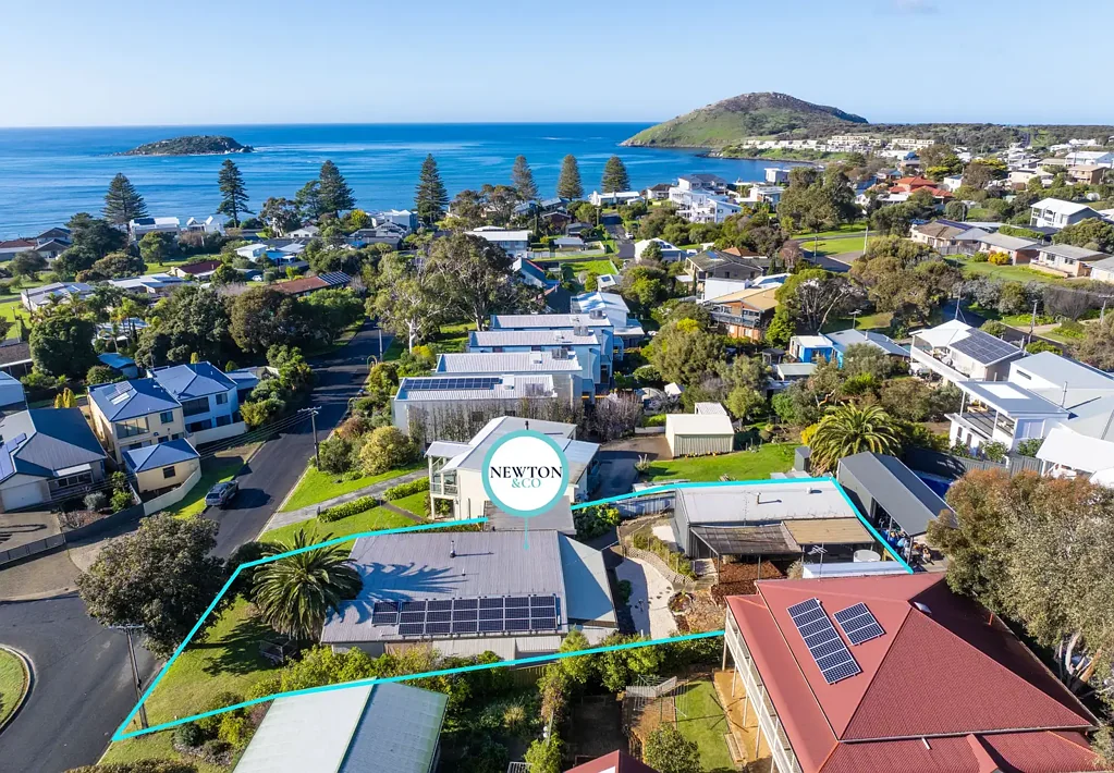 Encounter Bay 3 Bedroom Coastal Comfort with Views, Versatility & a Sought-After Location!