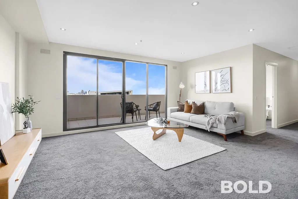 Doncaster 2 Bedroom Spacious Apartment with Stunning Mountain Views