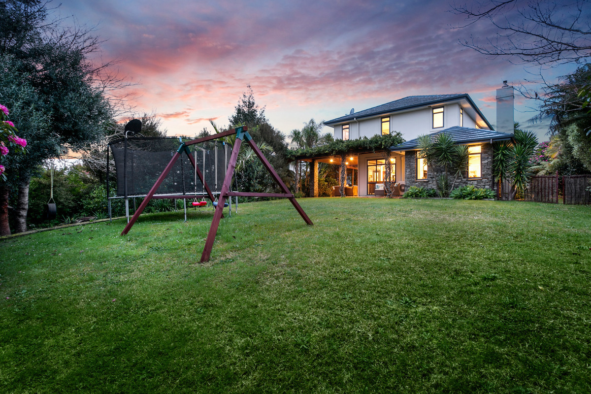 11 Churchouse Road, Greenhithe, Auckland - North Shore, 5 Schlafzimmer, 3 Badezimmer