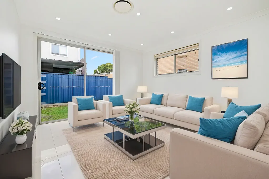 Spacious 2 bedroom Granny Flat