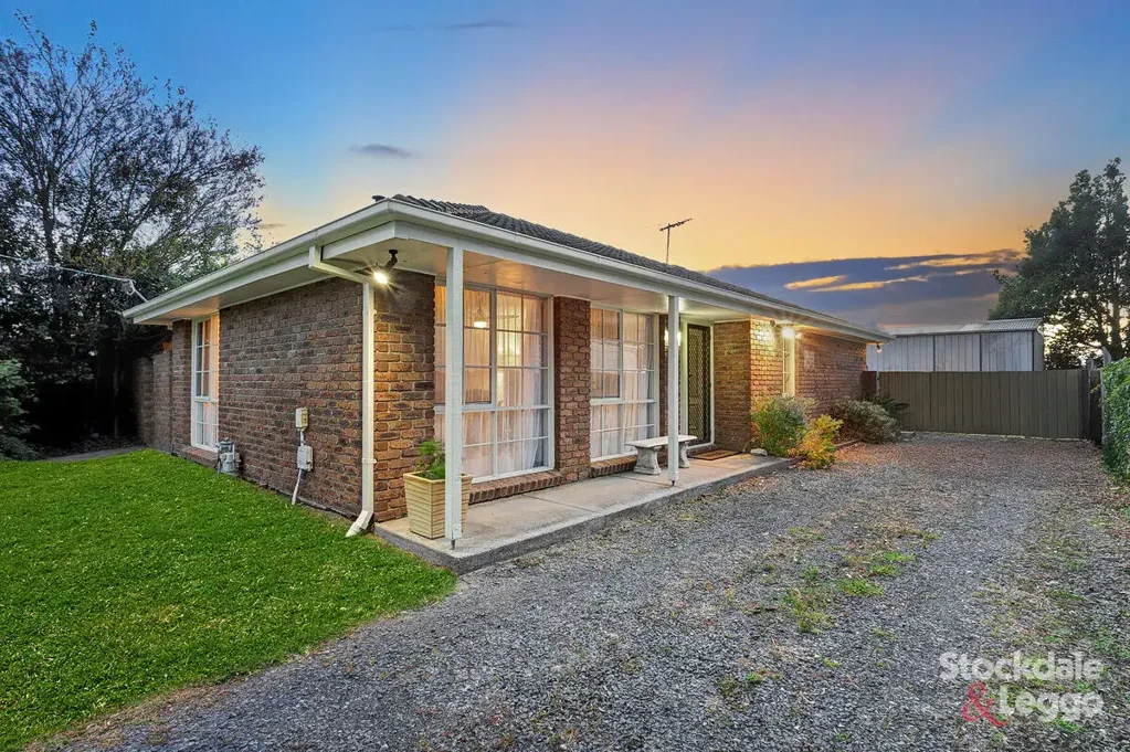 118 Circle Drive South, Cranbourne, VIC 3977