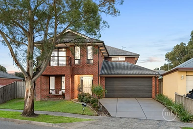 Doreen 4chambre Family Lifestyle Excellence with Water Views