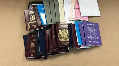向外国人出售假护照！新西兰捣毁一办证窝点，3人落网被量刑！