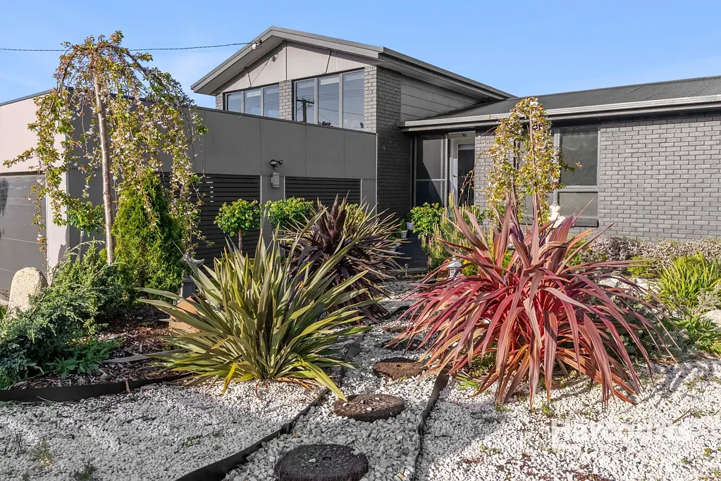 Bridport 5Habitaciones Contemporary, Coastal Living with Stunning Bay Views