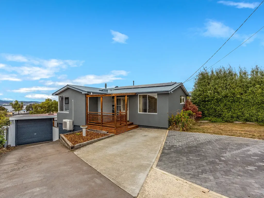 1 Junee Street, Chigwell, TAS 7011, 3 phòng ngủ, 1 phòng tắm, House