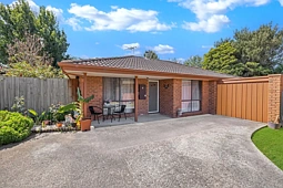 4/3 JAMIESON COURT, Pakenham