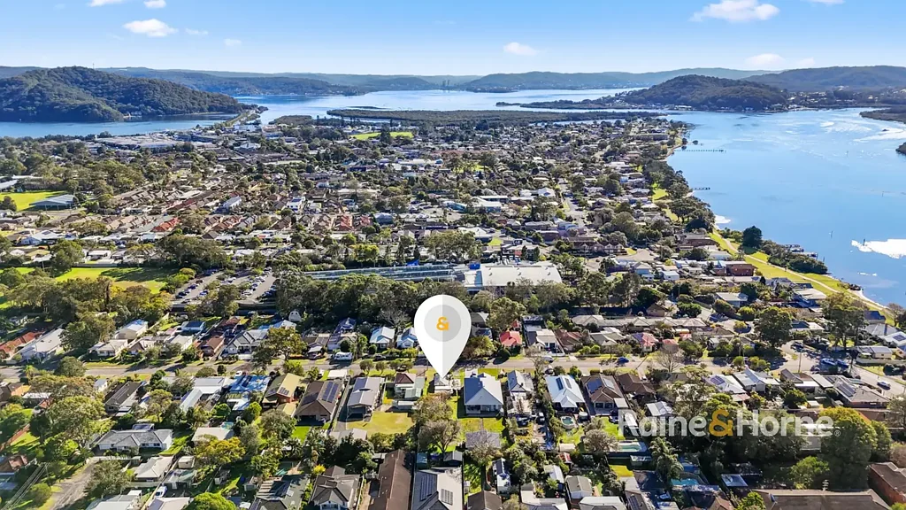 Woy Woy 2 Bedroom Original cottage on huge 913sqm level block (approx.)
