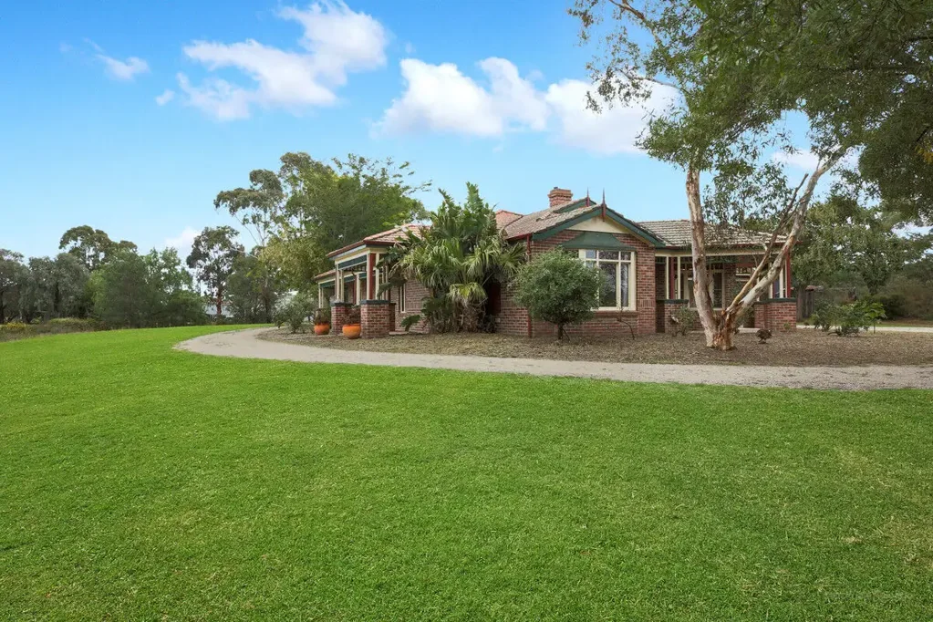 Spacious Family Home on Approx. 2 Acres with Huge Shed/Workshop