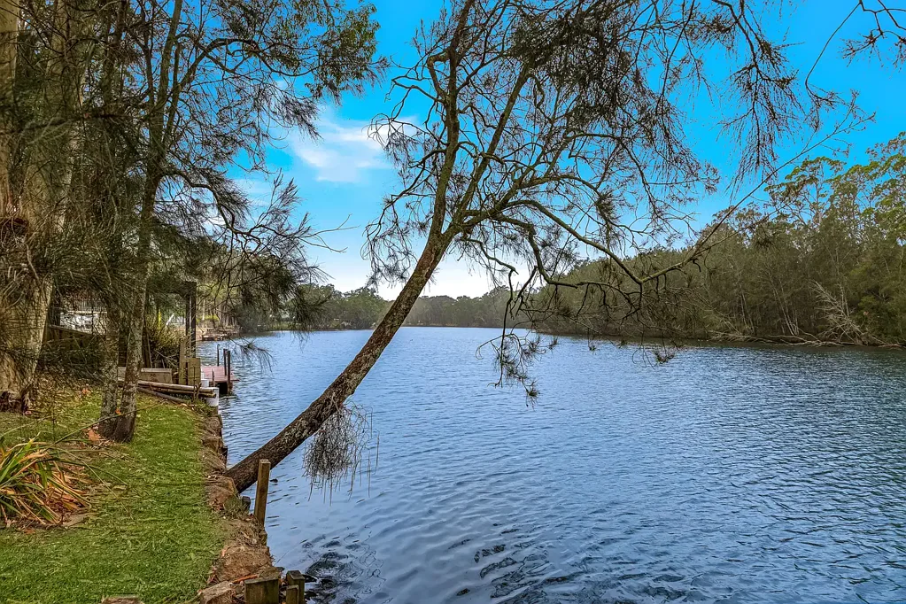 Wyong 3Zimmer Deep Water Riverfront Opportunity on 1,631m²