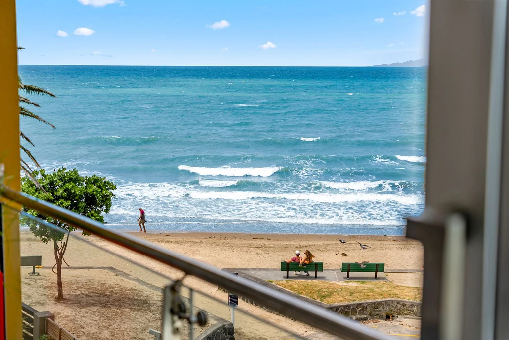 Milford 2房  Seaviews, Secure & Superbly Located