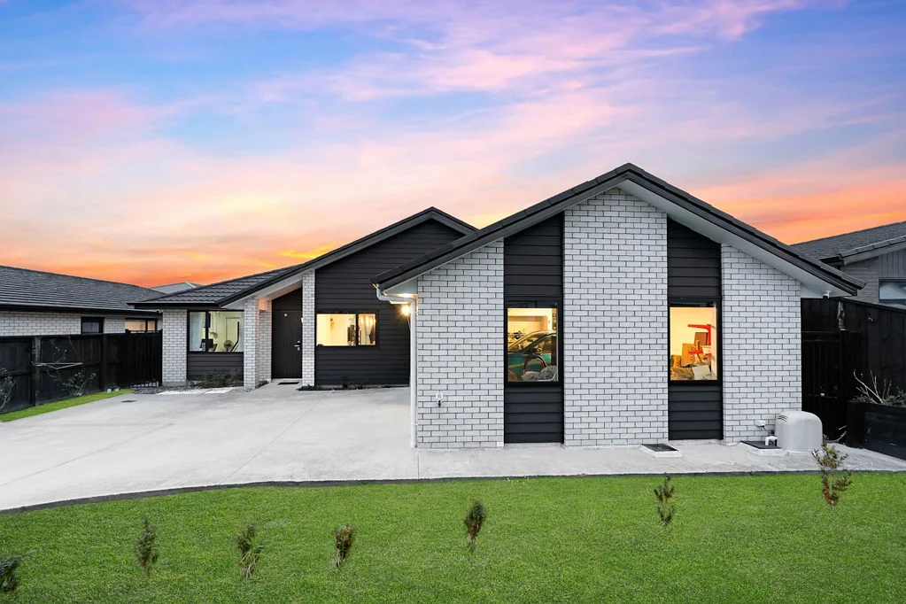 Swanson 3Kwarto Custom-Built GJ Gardener Home with Modern Luxury