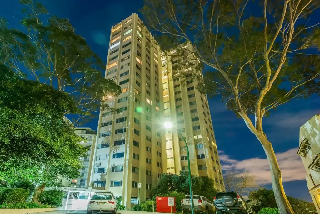 3 Bedrooms 1 bathroom Apartment with STUNNING VIEWS!