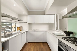 22/12 Belgrave Road, Indooroopilly