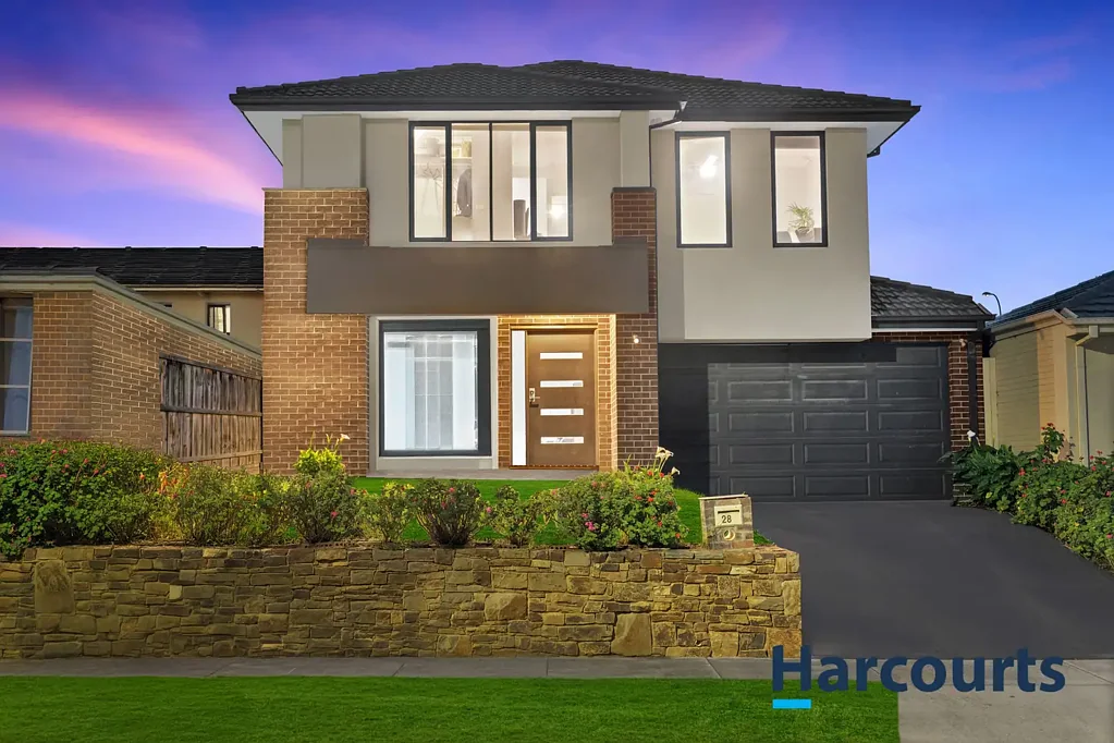 Clyde North 5غرفة نوم East Facing -Spacious Family Living with Comfort, Style & Convenience