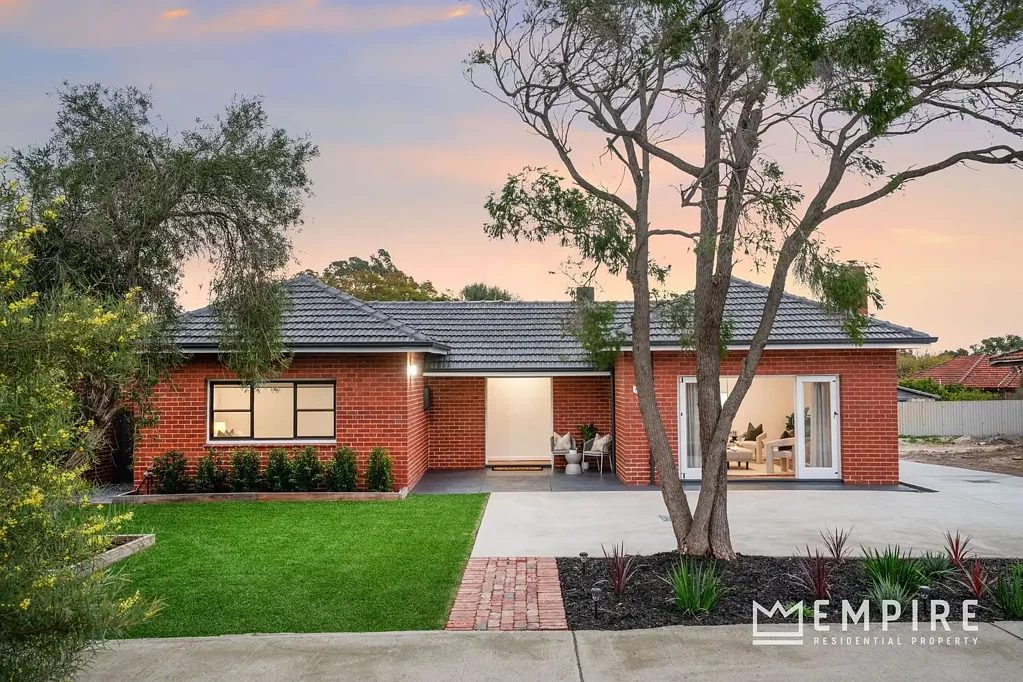 53 Bromley Road, Hilton, WA 6163