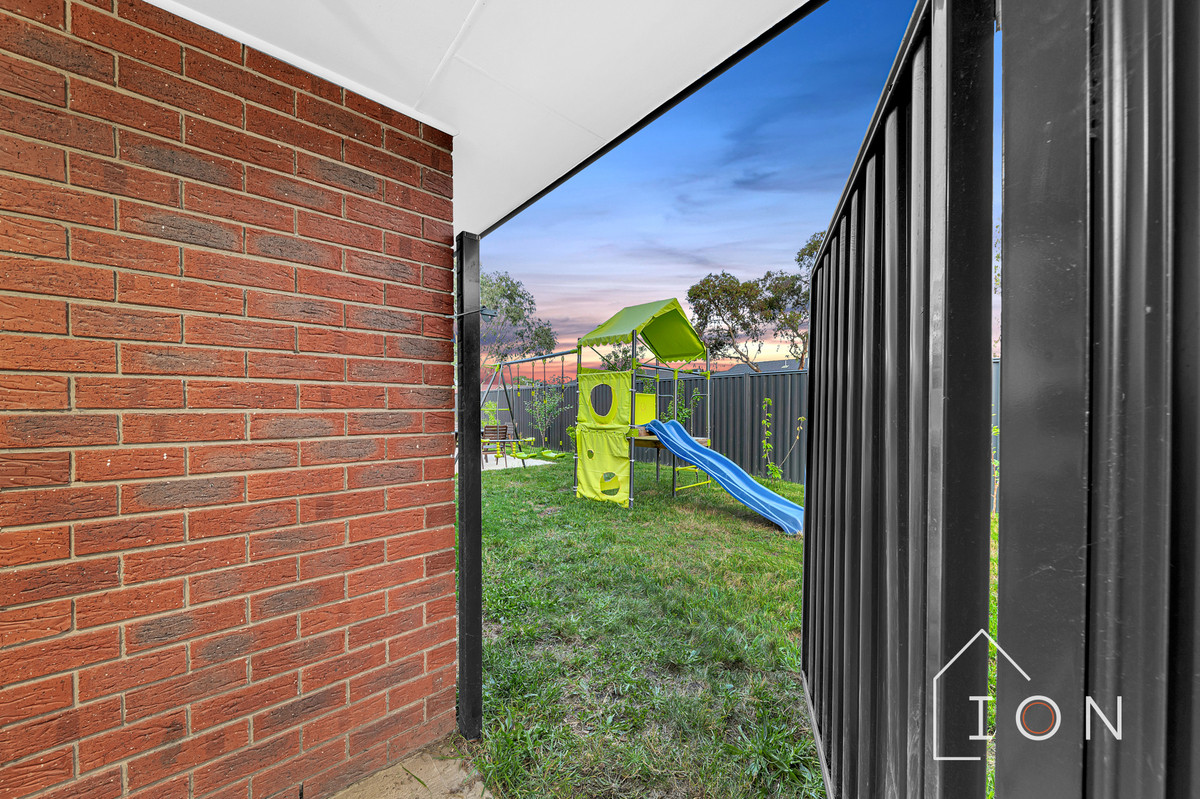 28 BROOKLAND GREENS BVD, CRANBOURNE VIC 3977, 0 chambres, 0 salles de bain, House