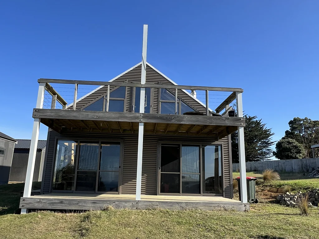 7 Sassafras Street, Grassy, TAS 7256