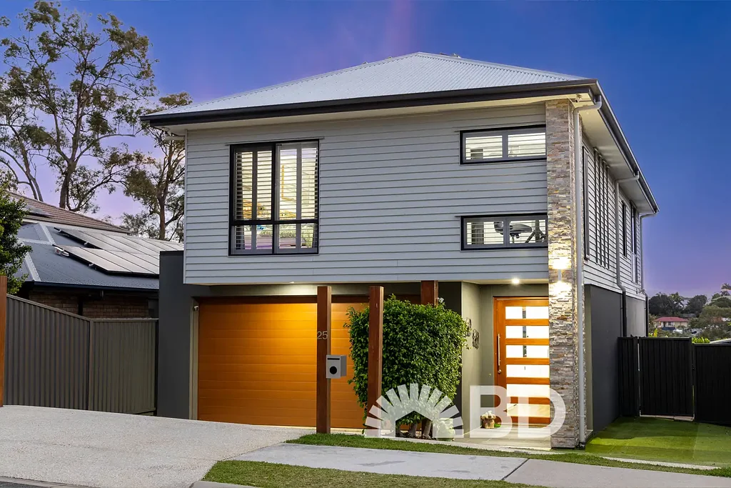 Narangba 4部屋 Contemporary Living in Coochin Avenue