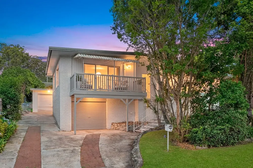 43 Orange Parade, Wyoming, NSW 2250