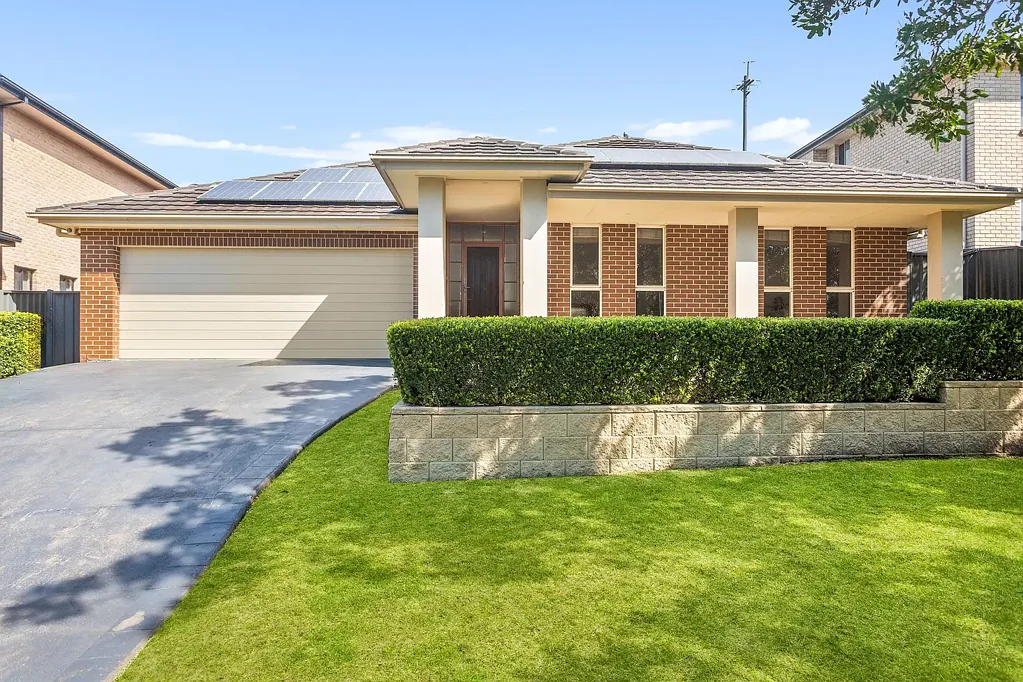 Flinders 4 Bedroom Spacious Family Living Opposite Parklands
