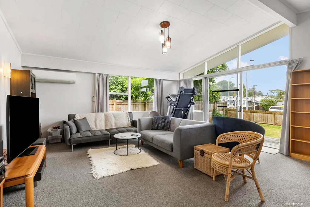 Waiuku 3ਬੈੱਡਰੂਮ A Solid, Stylish Starter or first home