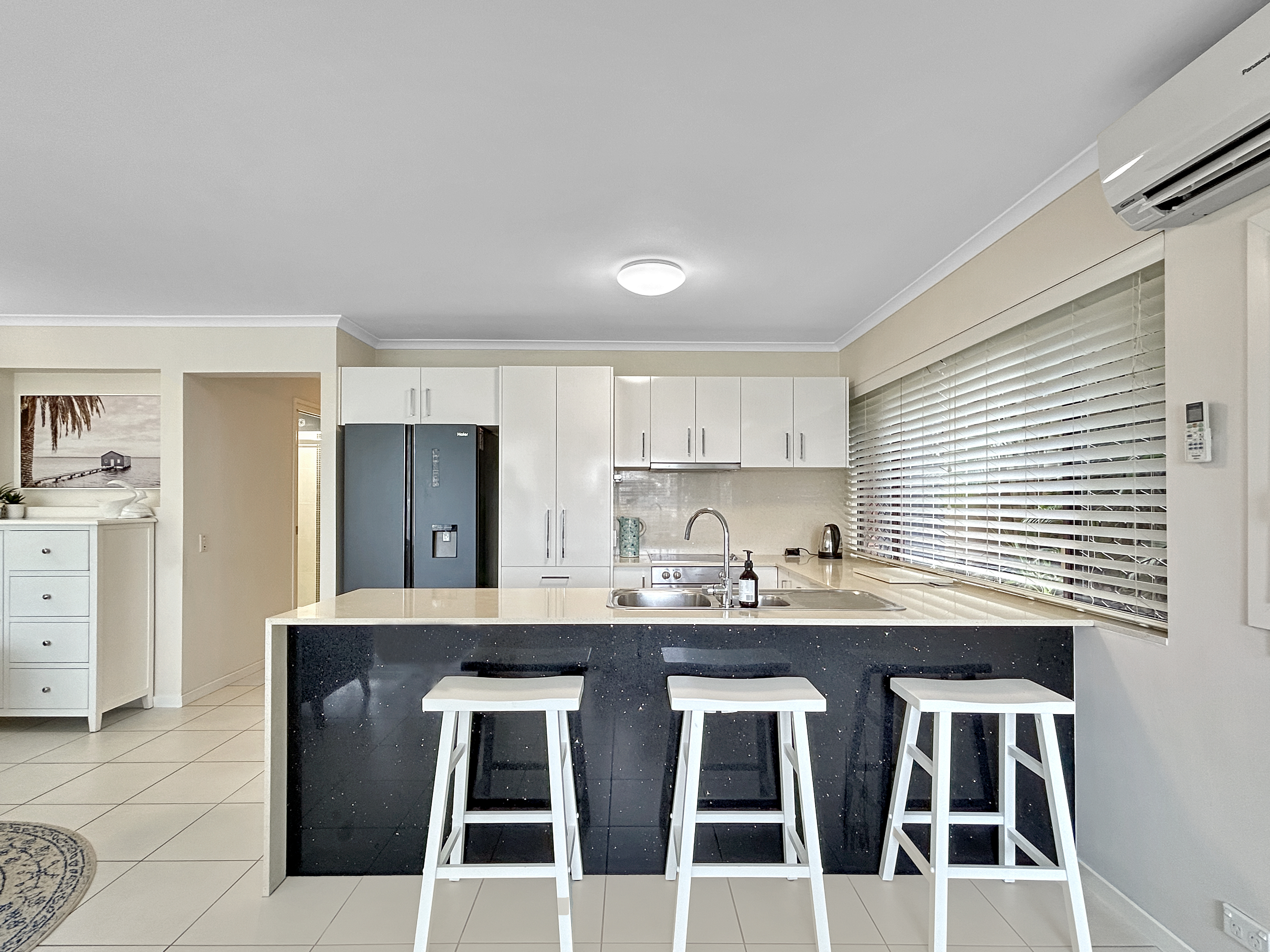 UNIT 1 93 PARKYN PDE, MOOLOOLABA QLD 4557, 0 ห้องนอน, 0 ห้องน้ำ, Unit