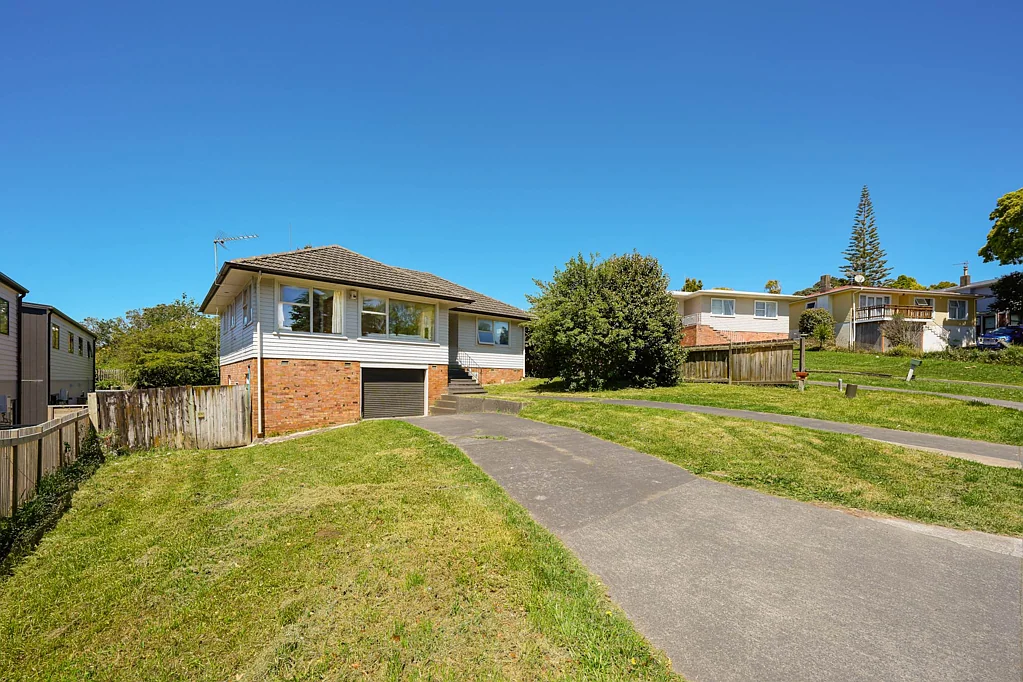 27 Diana Drive, Glenfield