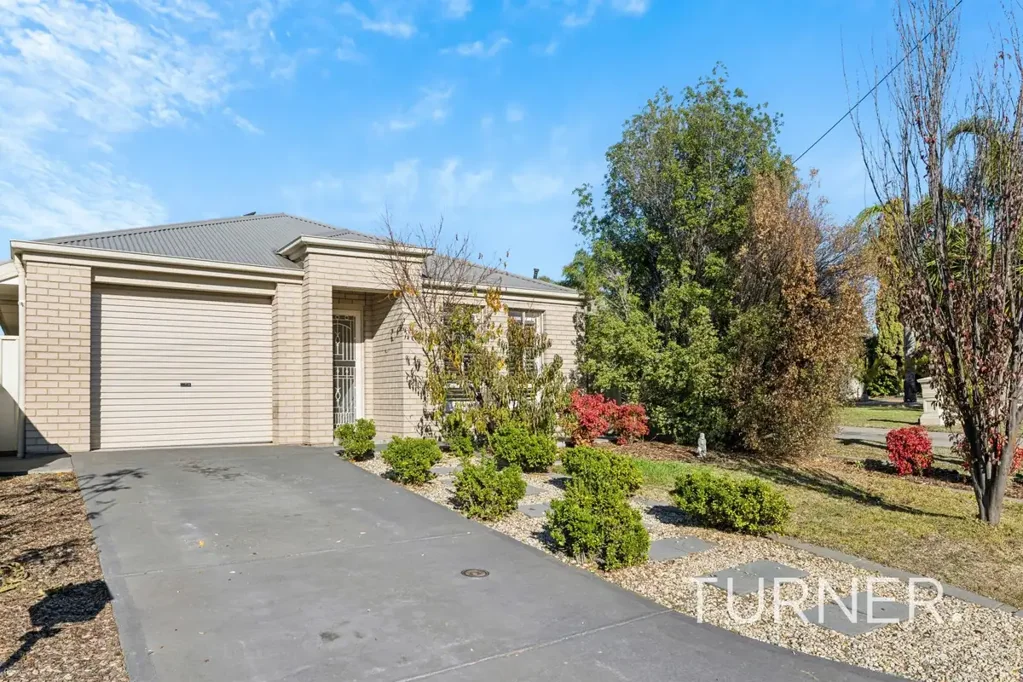 43a Alexander Avenue, Morphett Vale, SA 5162