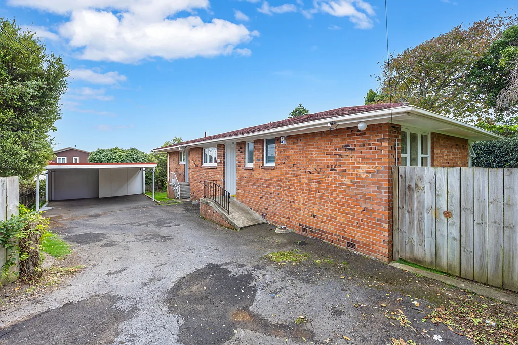 9A Dornwell Road, Three Kings, Auckland City, Auckland