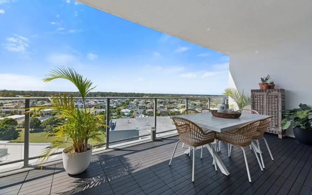 802/43 Harbour Town Drive, Biggera Waters, QLD 4216