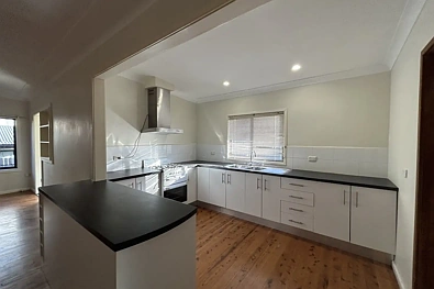 5 Beecroft Street, Huskisson, NSW 2540, 4房, 1浴, House